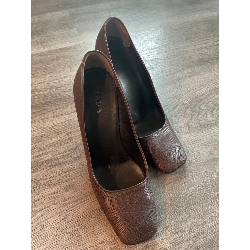 Prada Brown Textured Leather‎ Block Heel Pumps Size 38.5
